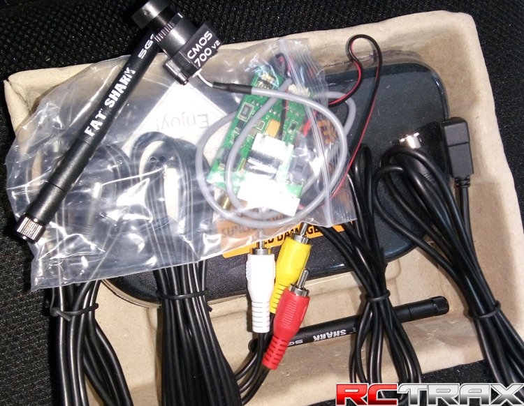 Gogle FPV Fatshark Attitude SD V2  FSV1041 + kamera + nadajnik 250mW 
