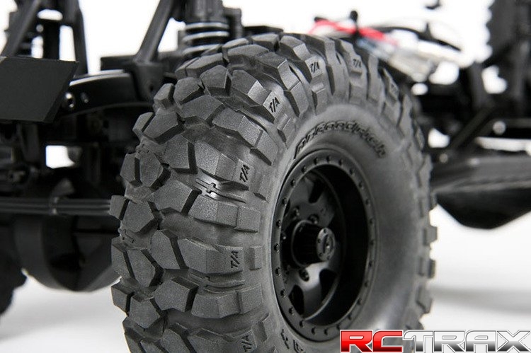 Model RC Axial Jeep® Wrangler C/R SCX10  1:10 RTR