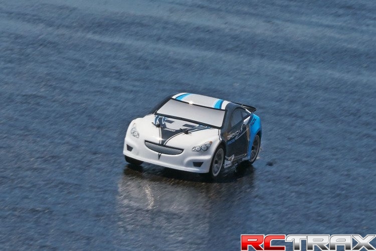 Model RC Dromida Touring Car 4WD RTR