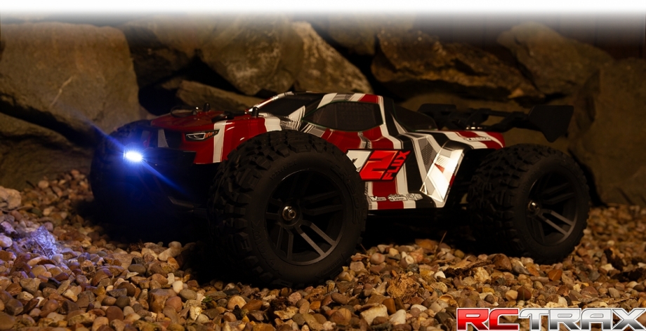 Quantum2 XT Flux 1/10 Stadium Truck - Czerwony