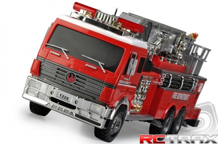 Wóz straży pożarnej Hobby Engine skala 1:18