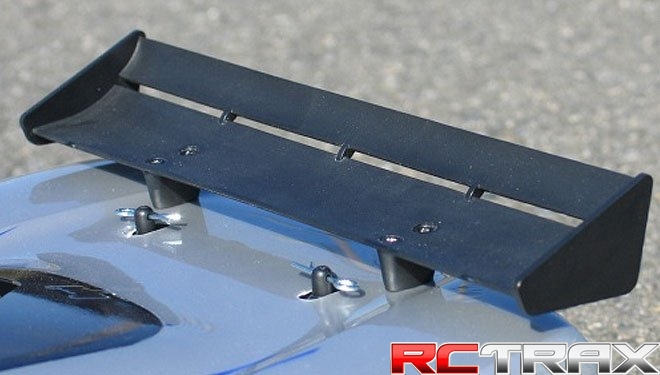 HPI 85197 tylne skrzydło czarne skala 1:10