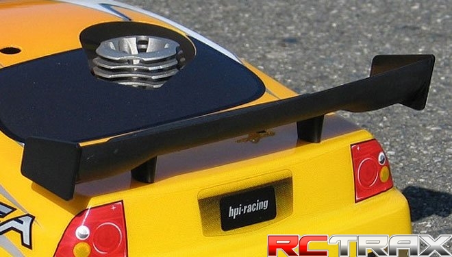 HPI 85197 tylne skrzydło czarne skala 1:10