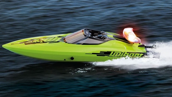 Łódź zdalnie sterowana UDIRC Xiphactinus RTR