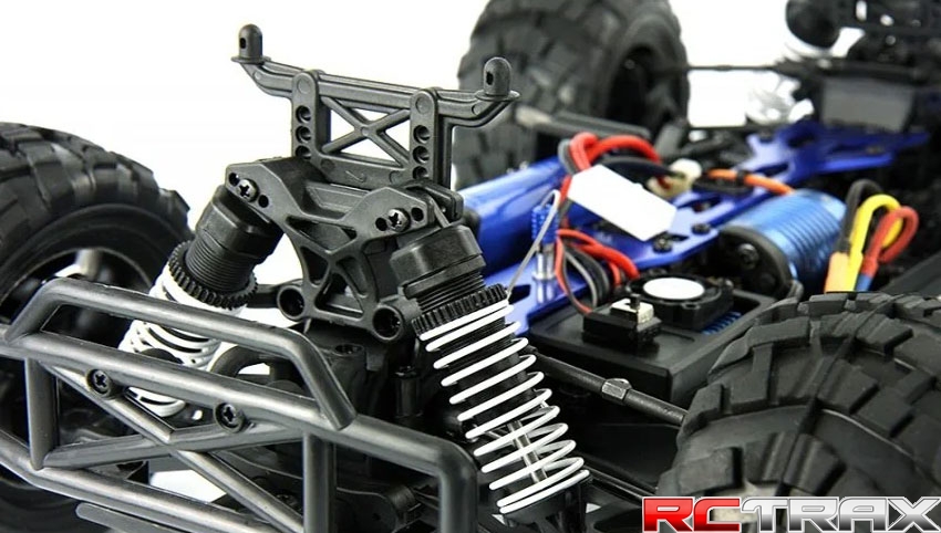 Model bezszczotkowy BSD RACING 909T 1/10 4WD