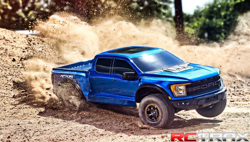 TRAXXAS 101076-4 FORD F-150 RAPTOR R 4X4 - wersja czerwona