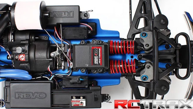 REVO 3.3. Ultimate Nitro Monster Truck