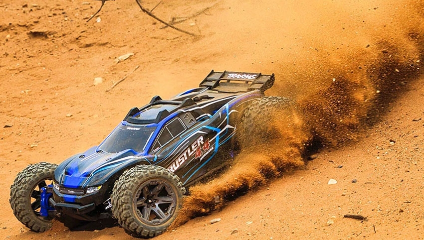 TRAXXAS 67164 1/10 RUSTLER 4X4 VXL 2S