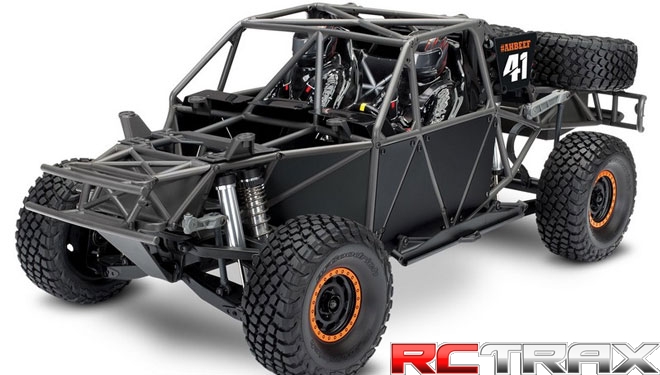 TRAXXAS Unlimited Desert Racer 4WD - wersja FOX + LED