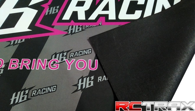 HB RACING Pit Matt 900x600mm / 2mm mata serwisowa